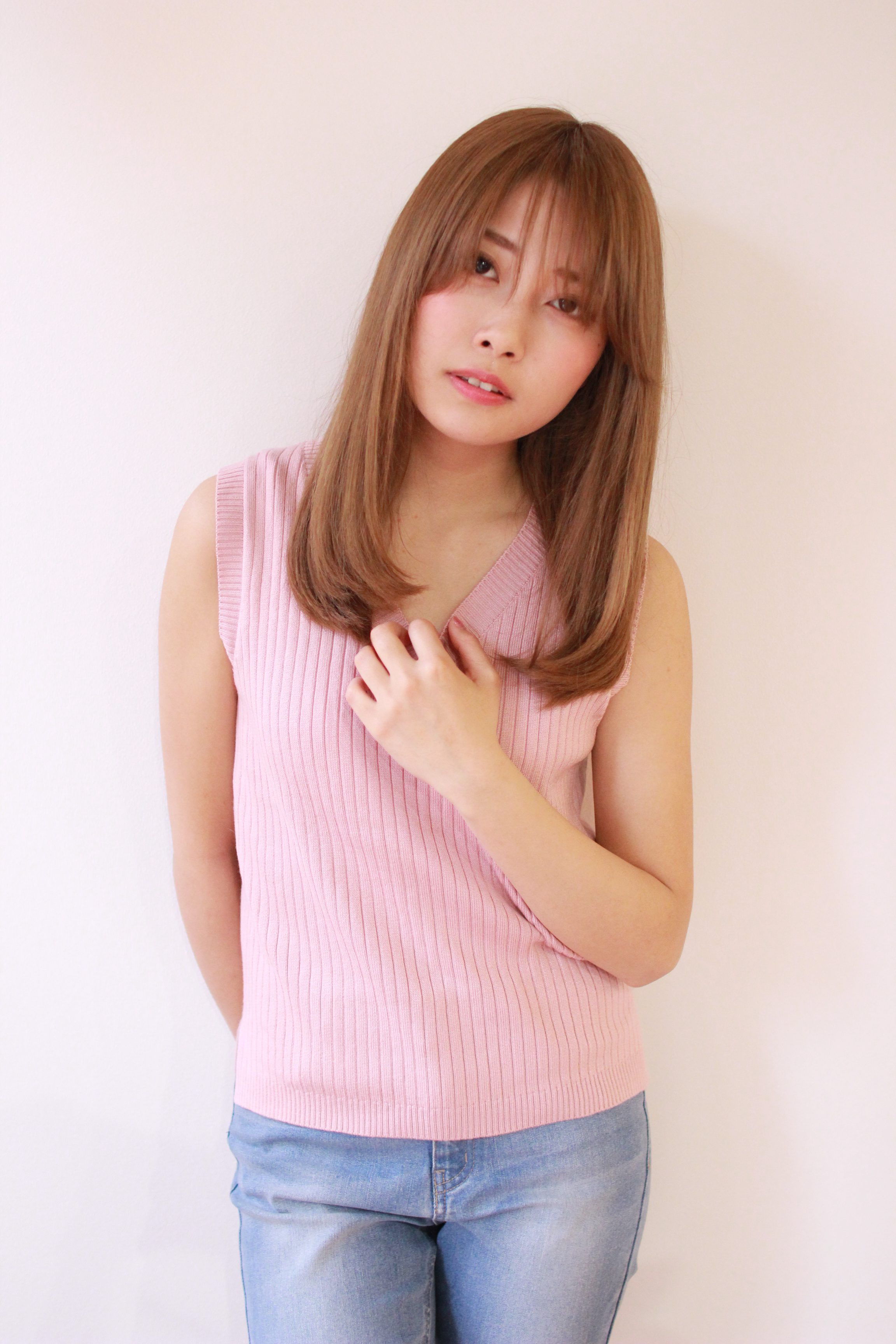 ベージュストレート